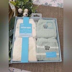 Bliss Spa Cozy Crew Socks Set Of 4